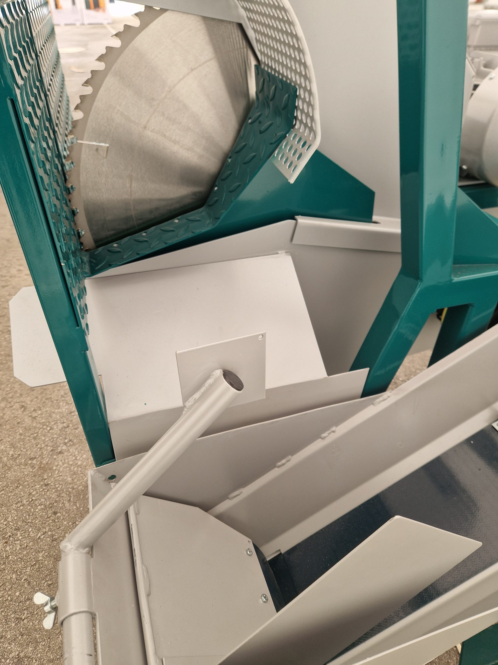 hrust 200 (kopija) hrust 200 (kopija)